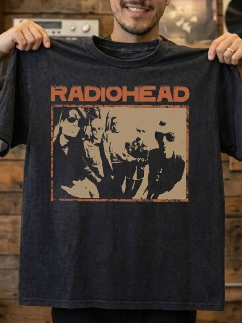 Radiohead Vintage Band Tee Retro Alternative Rock Y2K Graphic Shirt